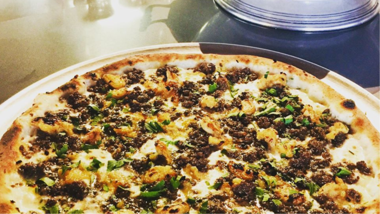Delucca Gaucho Pizza & Wine